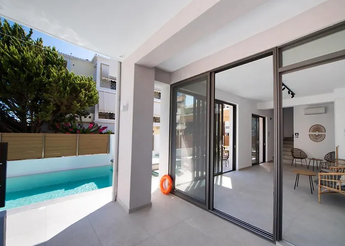 Sunilios * Lefkada City